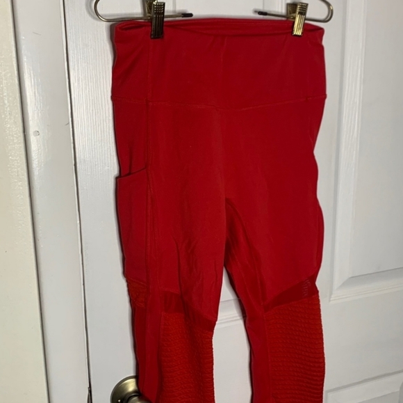 Fabletics Motion 365 Red Athletic Leggings - Picture 3 of 8